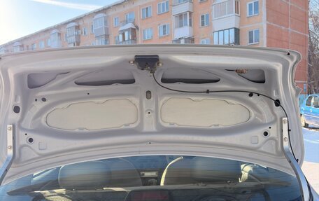 Toyota Platz, 2002 год, 370 000 рублей, 11 фотография