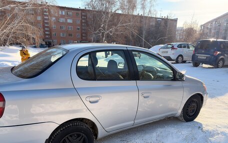 Toyota Platz, 2002 год, 370 000 рублей, 15 фотография