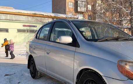 Toyota Platz, 2002 год, 370 000 рублей, 16 фотография