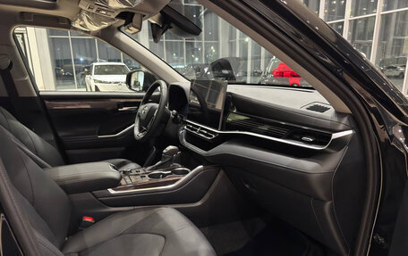 Toyota Highlander, 2025 год, 6 099 000 рублей, 13 фотография