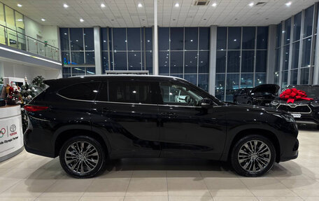 Toyota Highlander, 2025 год, 6 099 000 рублей, 8 фотография