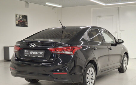 Hyundai Solaris II рестайлинг, 2018 год, 1 321 000 рублей, 5 фотография