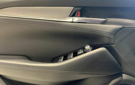 Mazda 6, 2020 год, 2 600 000 рублей, 18 фотография