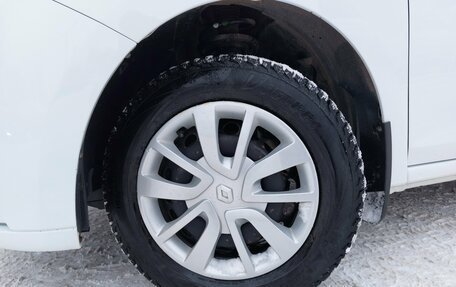 Renault Logan II, 2022 год, 1 100 000 рублей, 14 фотография