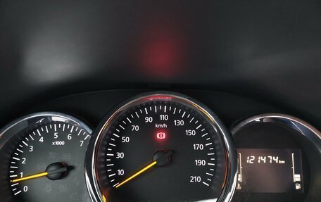 Renault Logan II, 2022 год, 1 100 000 рублей, 19 фотография