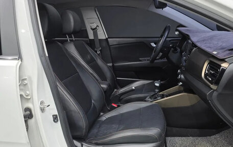 KIA Stonic, 2019 год, 1 345 000 рублей, 11 фотография