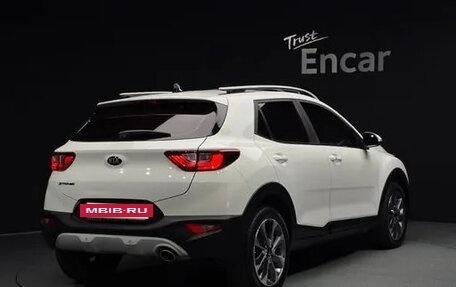 KIA Stonic, 2019 год, 1 345 000 рублей, 4 фотография