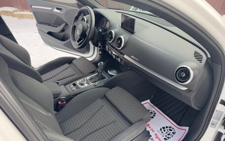 Audi A3, 2019 год, 2 690 000 рублей, 11 фотография