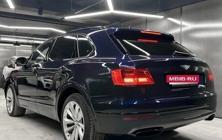 Bentley Bentayga I, 2016 год, 13 900 000 рублей, 5 фотография