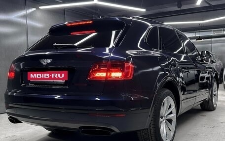 Bentley Bentayga I, 2016 год, 13 900 000 рублей, 6 фотография