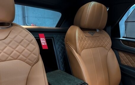 Bentley Bentayga I, 2016 год, 13 900 000 рублей, 25 фотография