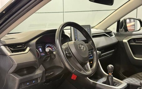 Toyota RAV4, 2022 год, 2 987 000 рублей, 8 фотография