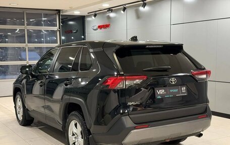 Toyota RAV4, 2022 год, 2 987 000 рублей, 4 фотография