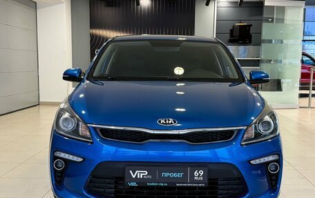 KIA Rio IV, 2020 год, 1 725 000 рублей, 2 фотография