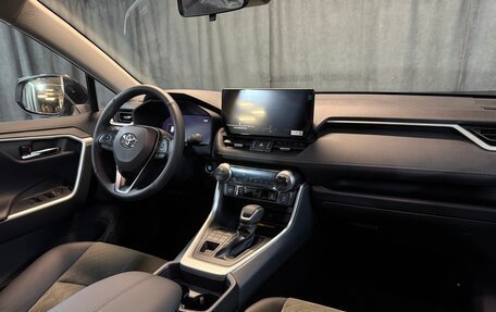 Toyota RAV4, 2025 год, 4 190 000 рублей, 8 фотография