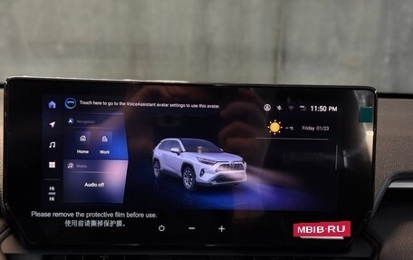 Toyota RAV4, 2025 год, 4 190 000 рублей, 18 фотография