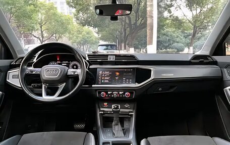 Audi Q3, 2023 год, 2 300 000 рублей, 9 фотография