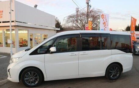 Honda Stepwgn IV, 2015 год, 1 300 000 рублей, 4 фотография