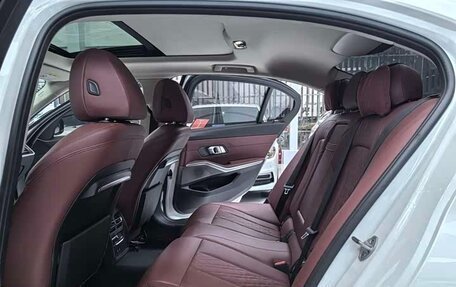 BMW 3 серия, 2022 год, 2 800 000 рублей, 8 фотография