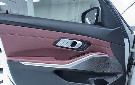 BMW 3 серия, 2022 год, 2 800 000 рублей, 7 фотография