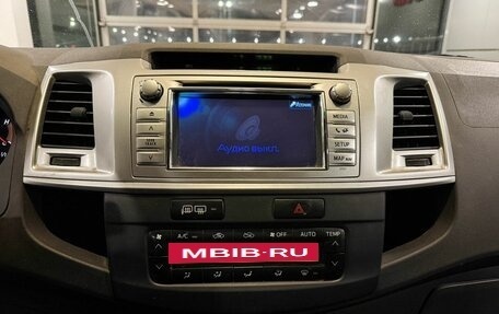 Toyota Hilux VII, 2012 год, 1 745 000 рублей, 8 фотография