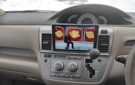 Toyota Raum II, 2004 год, 630 000 рублей, 18 фотография