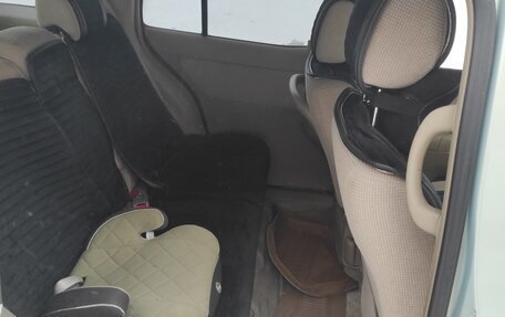 Toyota Raum II, 2004 год, 630 000 рублей, 20 фотография