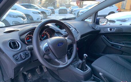 Ford Fiesta, 2015 год, 849 000 рублей, 7 фотография