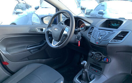 Ford Fiesta, 2015 год, 849 000 рублей, 8 фотография