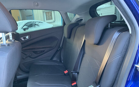 Ford Fiesta, 2015 год, 849 000 рублей, 18 фотография