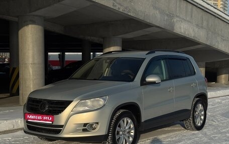 Volkswagen Tiguan I, 2011 год, 830 000 рублей, 3 фотография