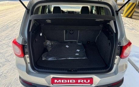 Volkswagen Tiguan I, 2011 год, 830 000 рублей, 24 фотография