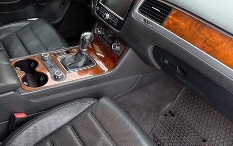 Volkswagen Touareg III, 2012 год, 1 850 000 рублей, 8 фотография