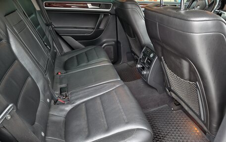 Volkswagen Touareg III, 2012 год, 1 850 000 рублей, 11 фотография