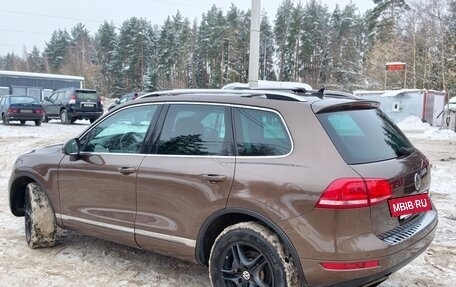 Volkswagen Touareg III, 2012 год, 1 850 000 рублей, 3 фотография