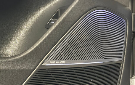 Audi RS Q8 I, 2022 год, 4 500 000 рублей, 26 фотография