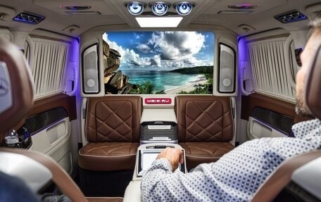 Mercedes-Benz V-Класс, 2024 год, 32 880 000 рублей, 1 фотография