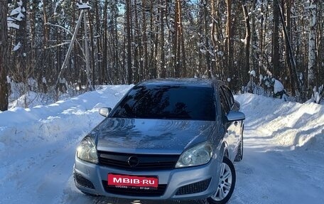 Opel Astra H, 2008 год, 490 000 рублей, 1 фотография