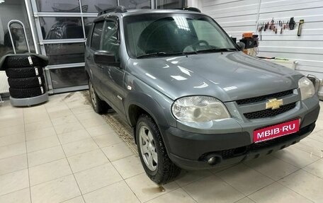 Chevrolet Niva I рестайлинг, 2016 год, 790 000 рублей, 1 фотография