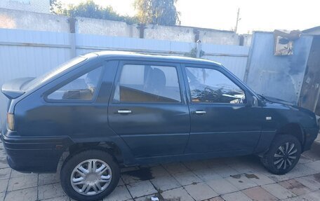 ИЖ 2126 «Ода», 2002 год, 190 000 рублей, 16 фотография