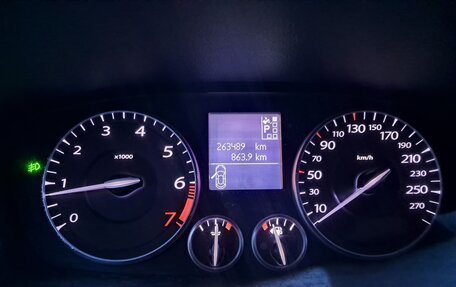 Renault Latitude I, 2010 год, 750 000 рублей, 13 фотография