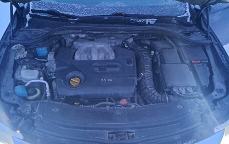 Renault Latitude I, 2010 год, 750 000 рублей, 10 фотография