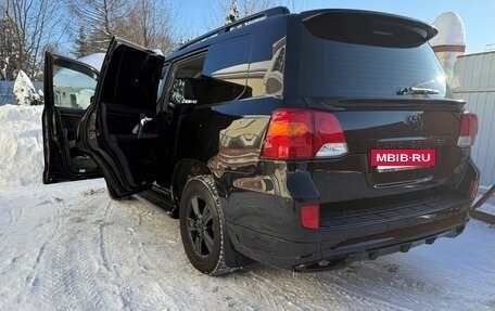 Toyota Land Cruiser 200, 2013 год, 4 200 000 рублей, 13 фотография