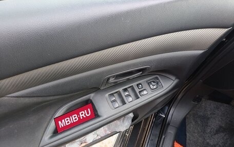 Mitsubishi Outlander III рестайлинг 3, 2014 год, 1 560 000 рублей, 5 фотография