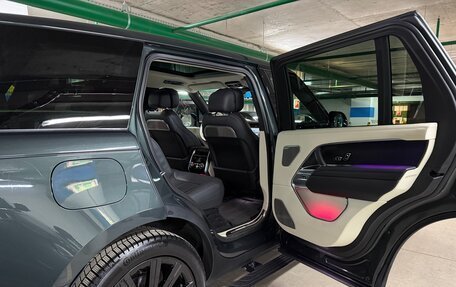 Land Rover Range Rover IV рестайлинг, 2022 год, 18 500 000 рублей, 26 фотография