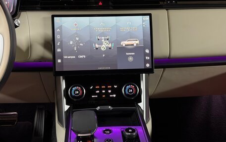 Land Rover Range Rover IV рестайлинг, 2022 год, 18 500 000 рублей, 20 фотография