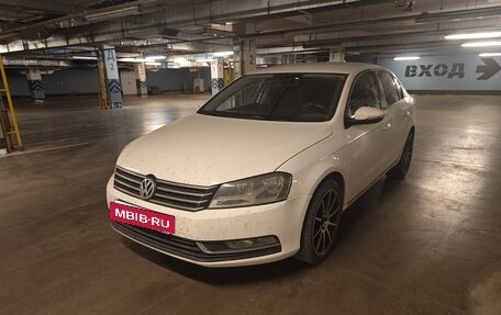 Volkswagen Passat B7, 2012 год, 920 000 рублей, 6 фотография
