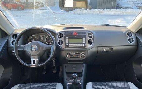 Volkswagen Tiguan I, 2011 год, 820 000 рублей, 10 фотография