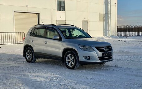 Volkswagen Tiguan I, 2011 год, 820 000 рублей, 3 фотография