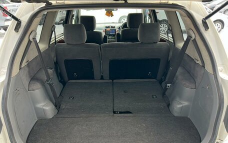 Toyota Ipsum II, 2001 год, 879 000 рублей, 20 фотография